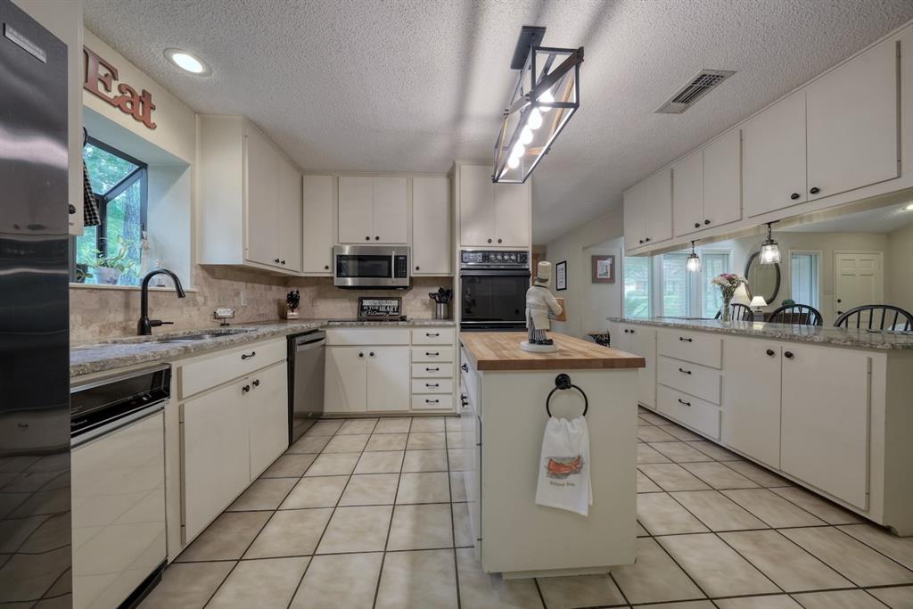 1649 Morningside Trail Property Photo 10