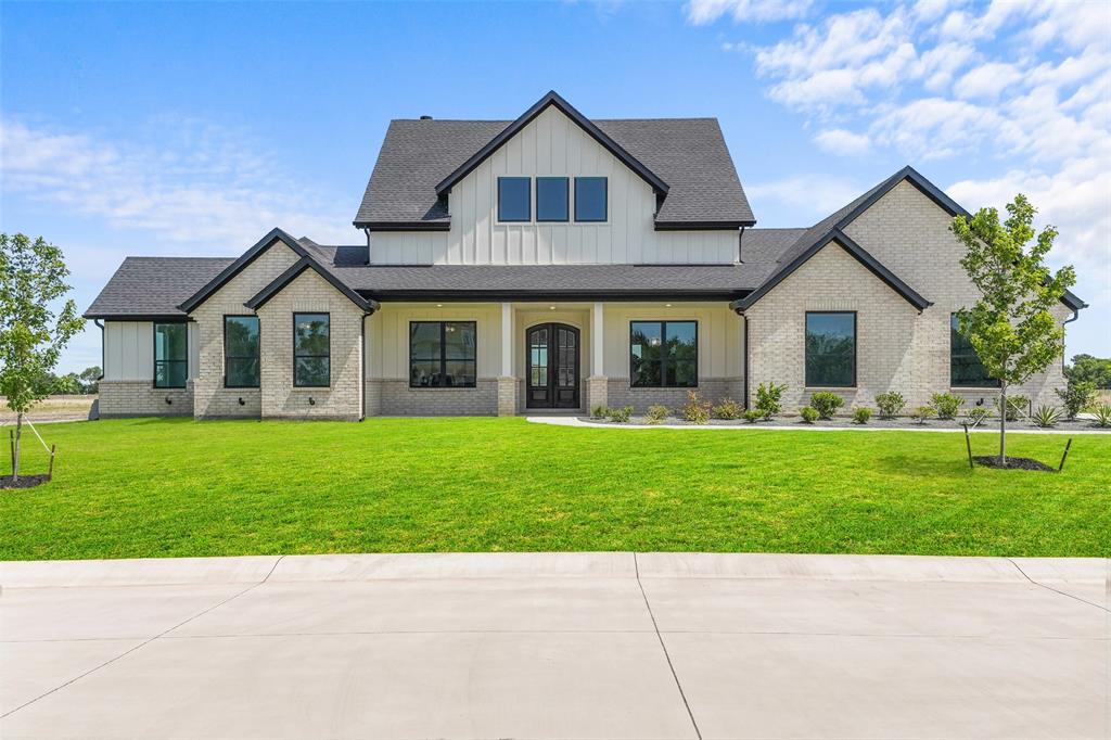 5370 Sunset Road Property Photo 1