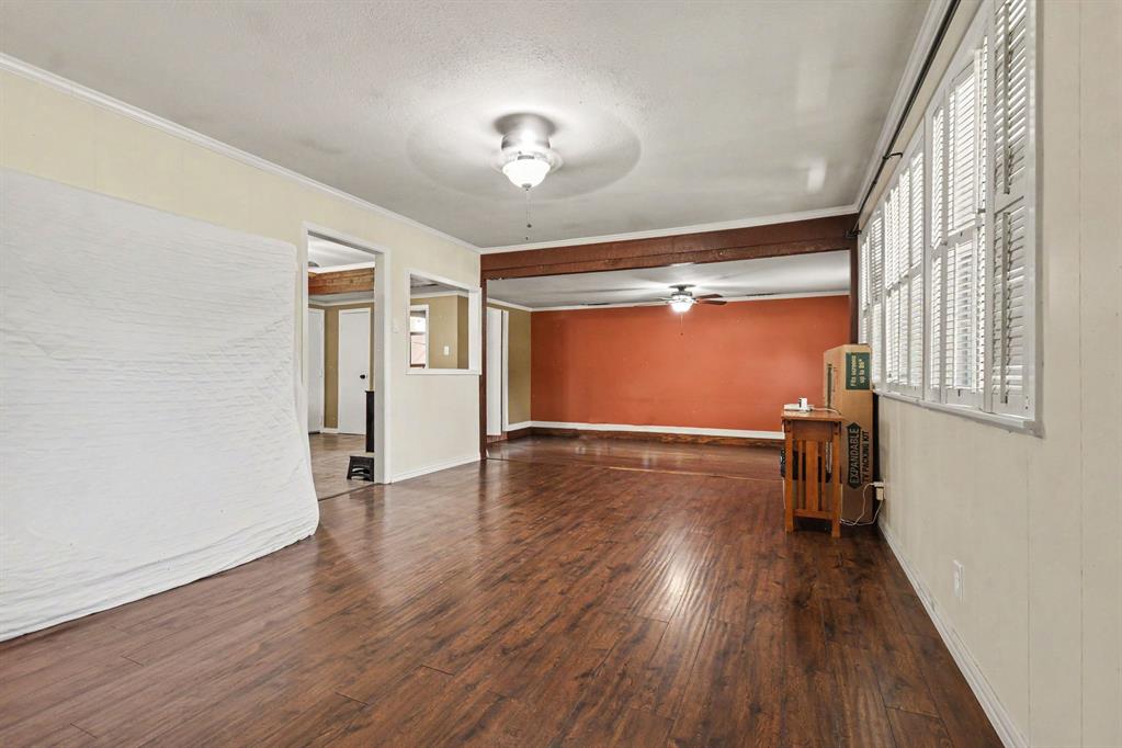 2520 Collingwood Drive Property Photo 4