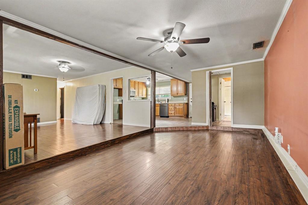2520 Collingwood Drive Property Photo 8