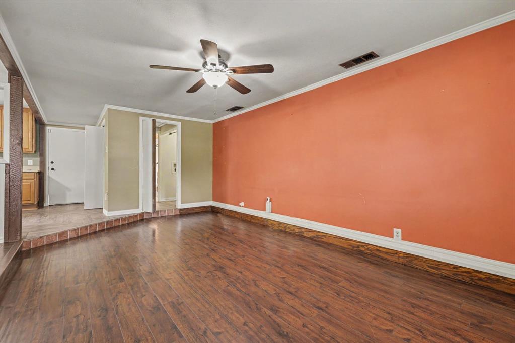 2520 Collingwood Drive Property Photo 10