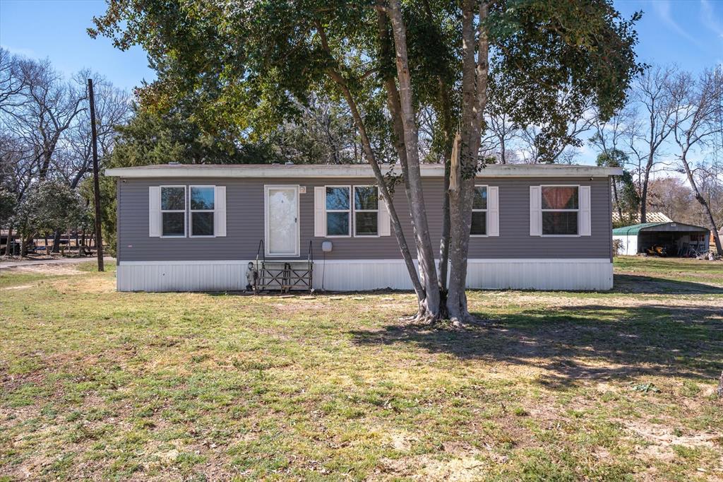 129 E Elm Drive Property Photo 5