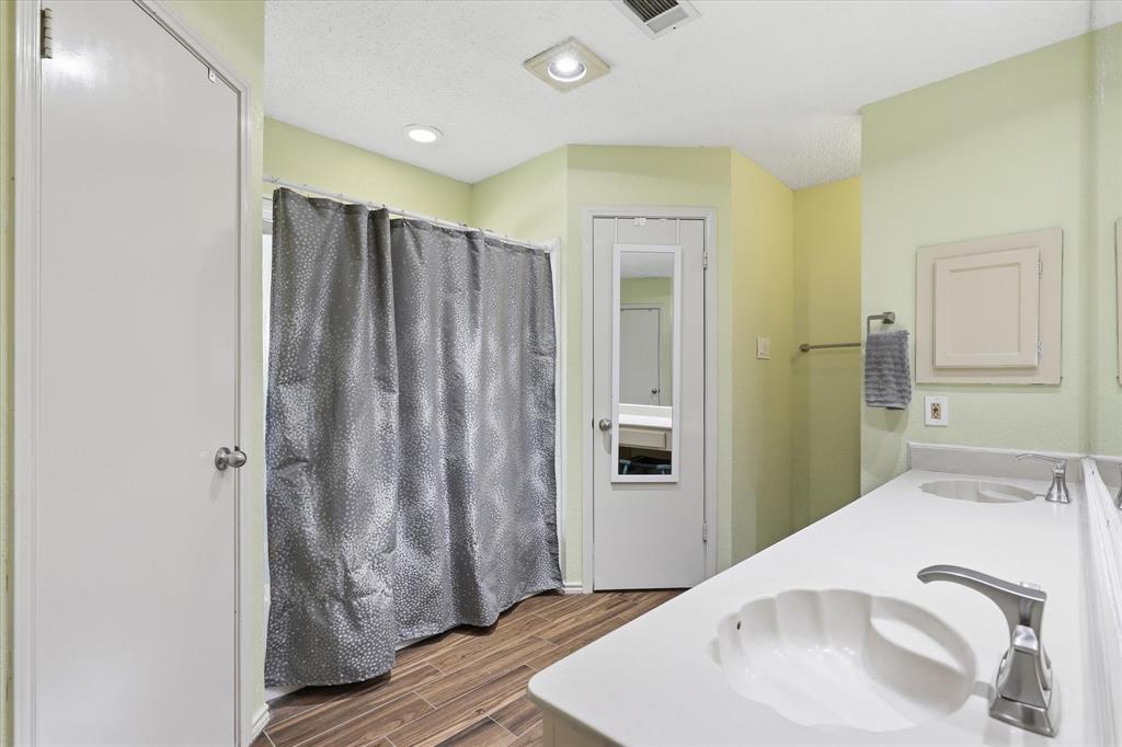 1017 Spicewood Drive Property Photo 19