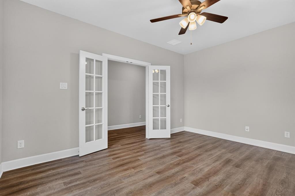 9205 Lamar Street Property Photo 6