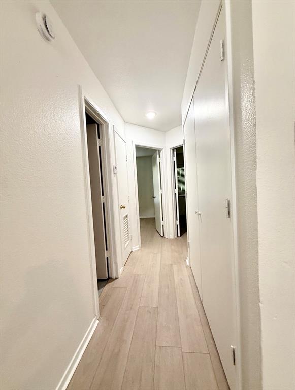 506 W Green Avenue Property Photo 8