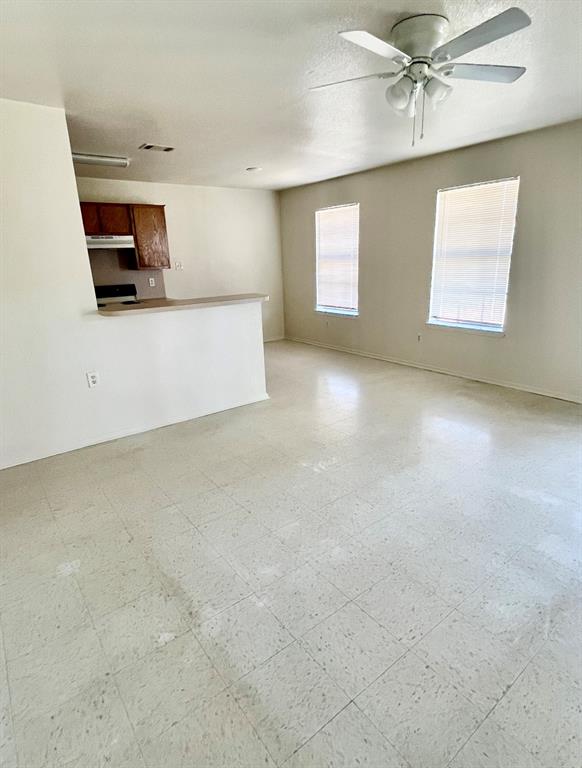 506 W Green Avenue Property Photo 22