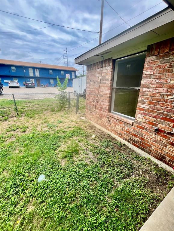 506 W Green Avenue Property Photo 34