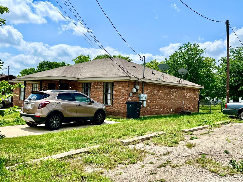 506 W Green Avenue Property Photo 36