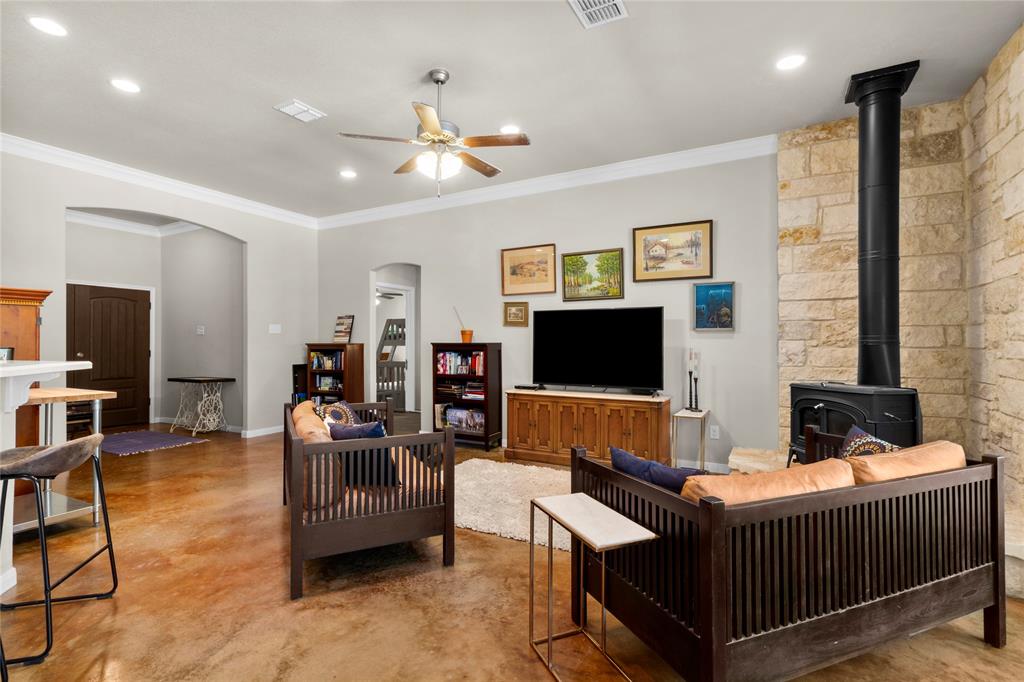 151 Tall Oaks Property Photo 10