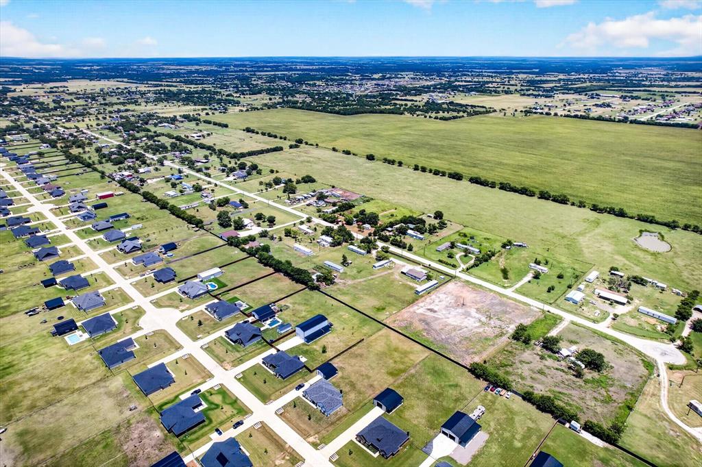 8572 Houston Road Property Photo 8
