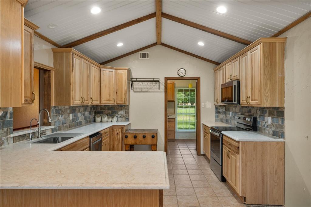 441 Briar Glen Property Photo 8