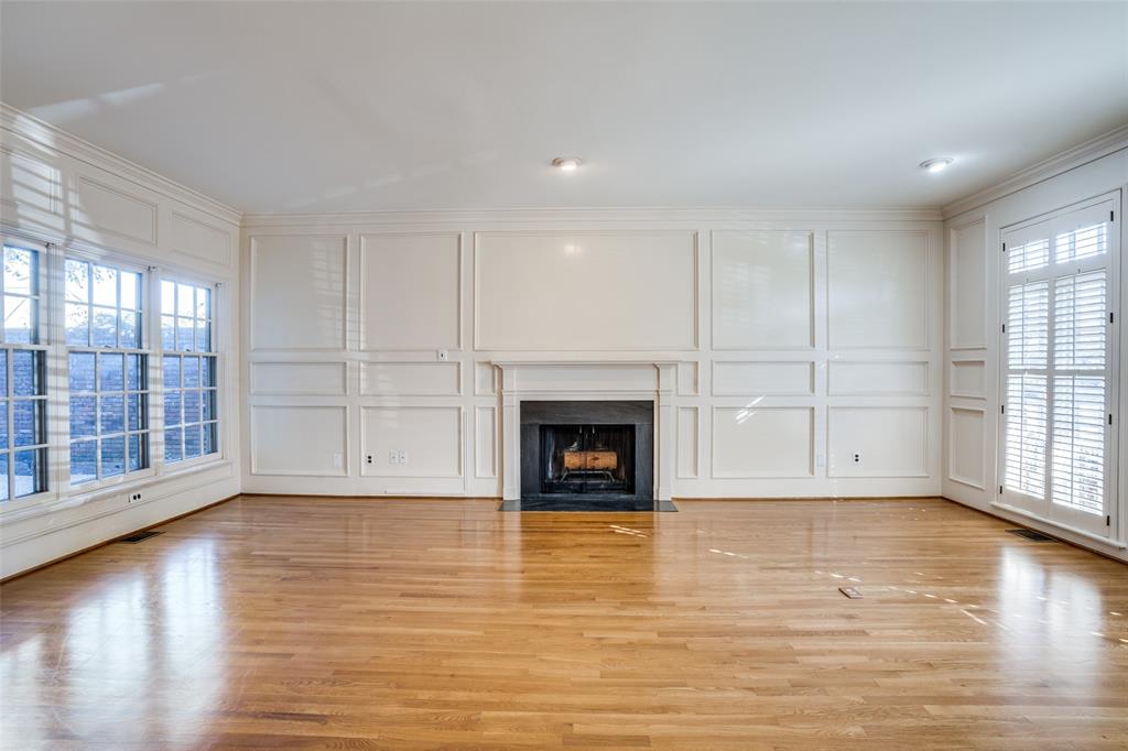 4100 Lovers Lane Property Photo 8