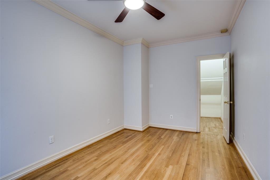 4100 Lovers Lane Property Photo 17