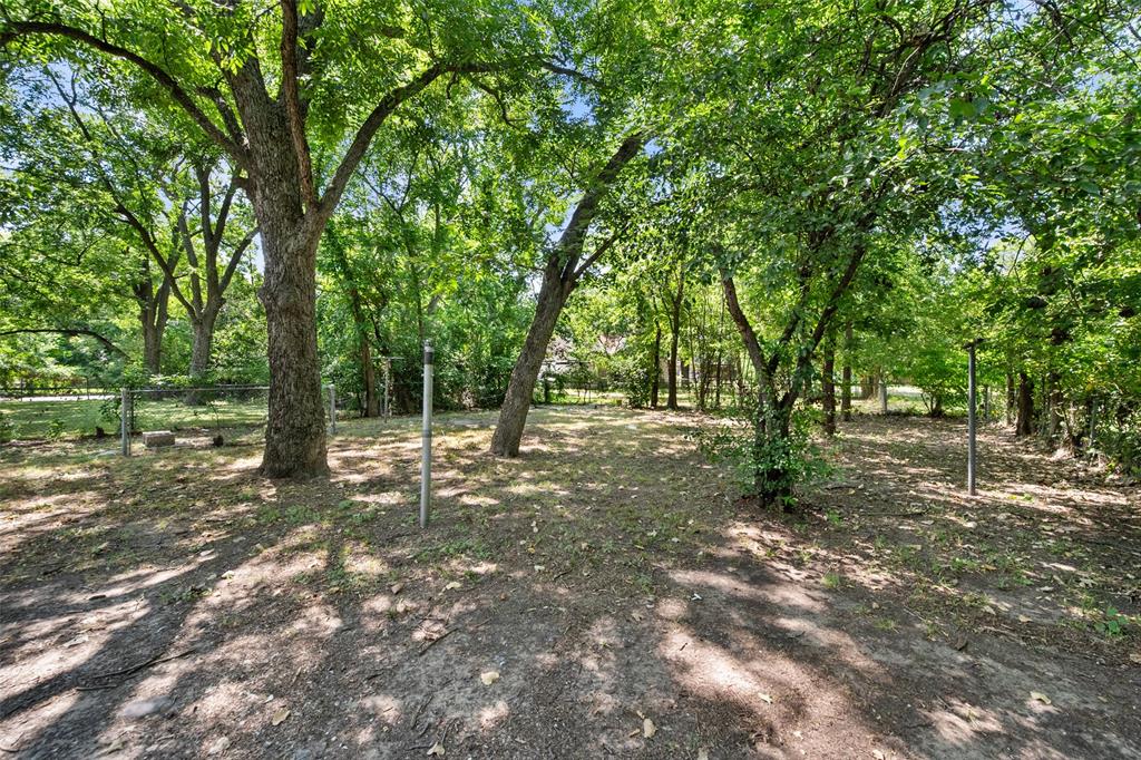 706 E 1st Avenue Property Photo 31
