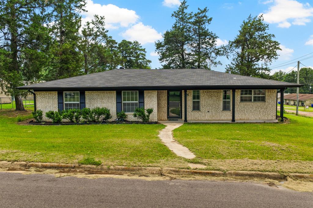 607 W Campbell Road Property Photo 2