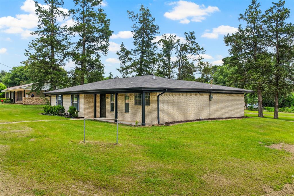 607 W Campbell Road Property Photo 3