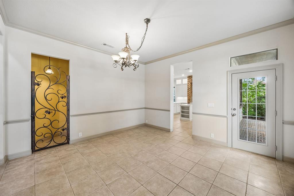 2012 Woodbine Circle Property Photo 14