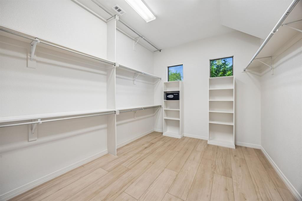 2012 Woodbine Circle Property Photo 21
