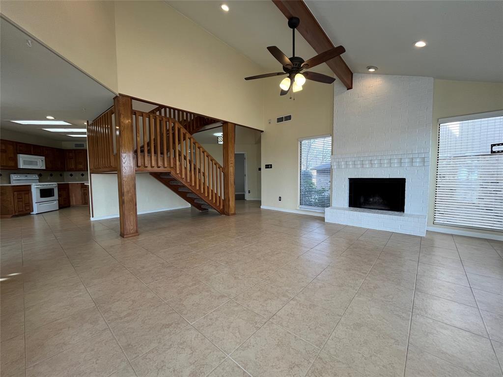 117 Summit Cove Property Photo 8