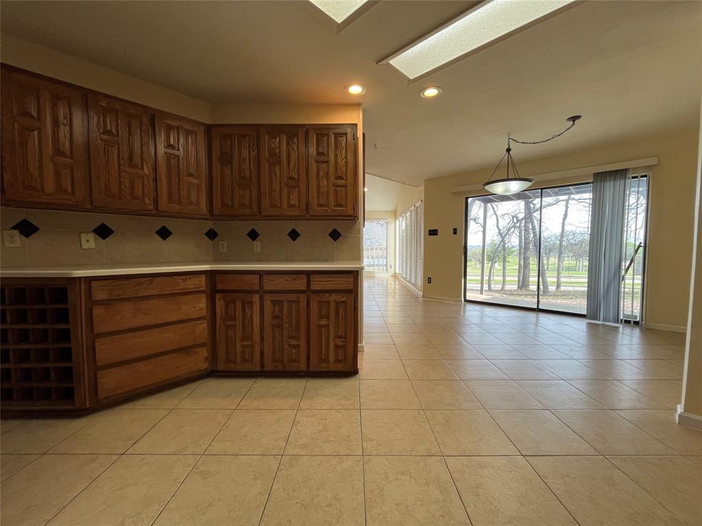 117 Summit Cove Property Photo 11