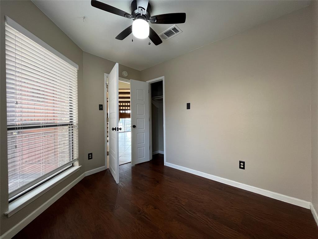 117 Summit Cove Property Photo 14