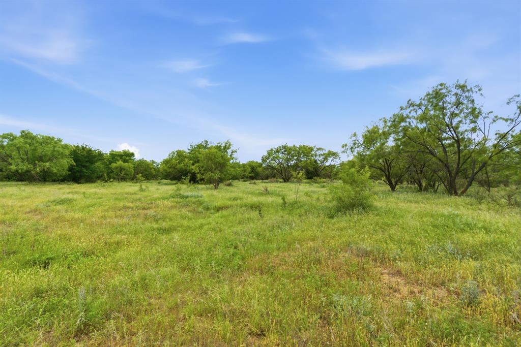 141+-ac Fm 880 Property Photo 21