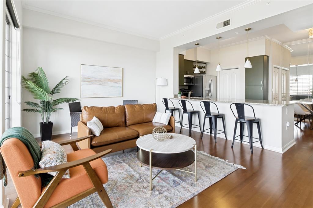 3225 Turtle Creek Boulevard 1134 Property Photo 4