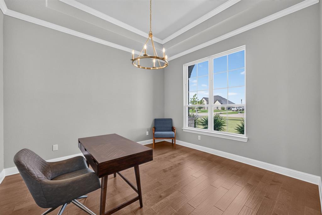610 Cimarron Meadows Drive Property Photo 10