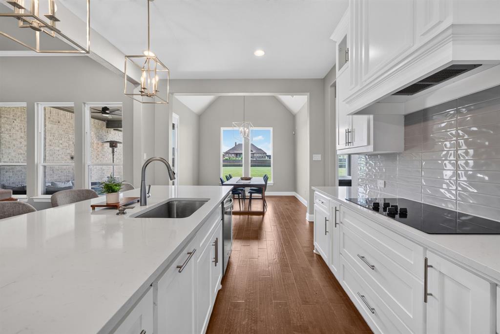 610 Cimarron Meadows Drive Property Photo 14