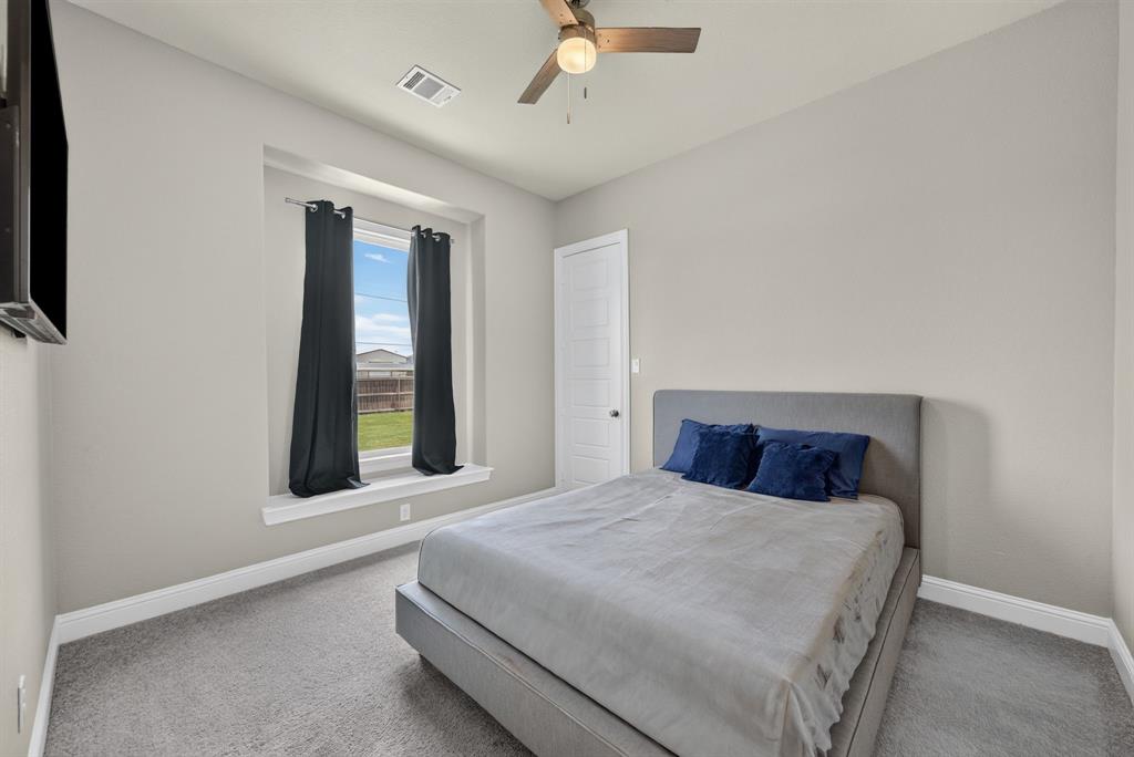 610 Cimarron Meadows Drive Property Photo 25