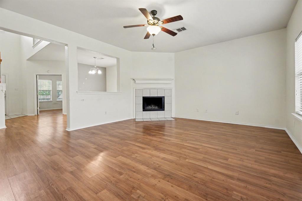 3425 Hermalinda Drive Property Photo 6