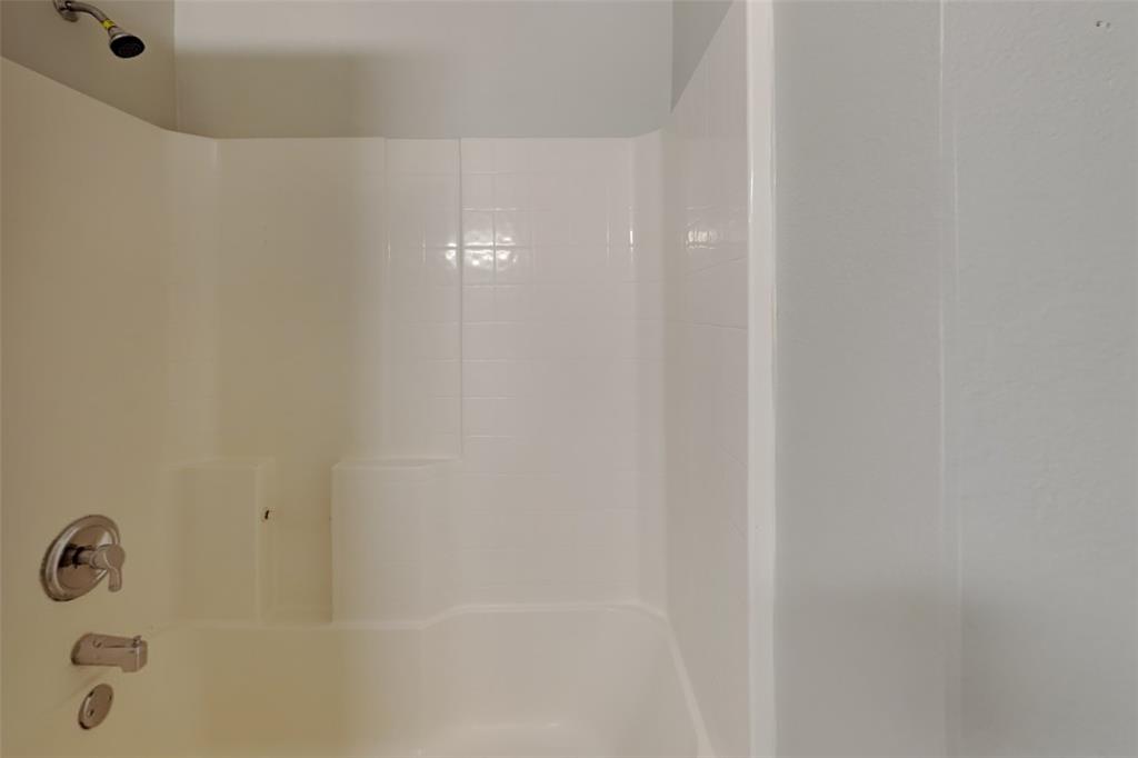 1305 Highcrest Drive Property Photo 11