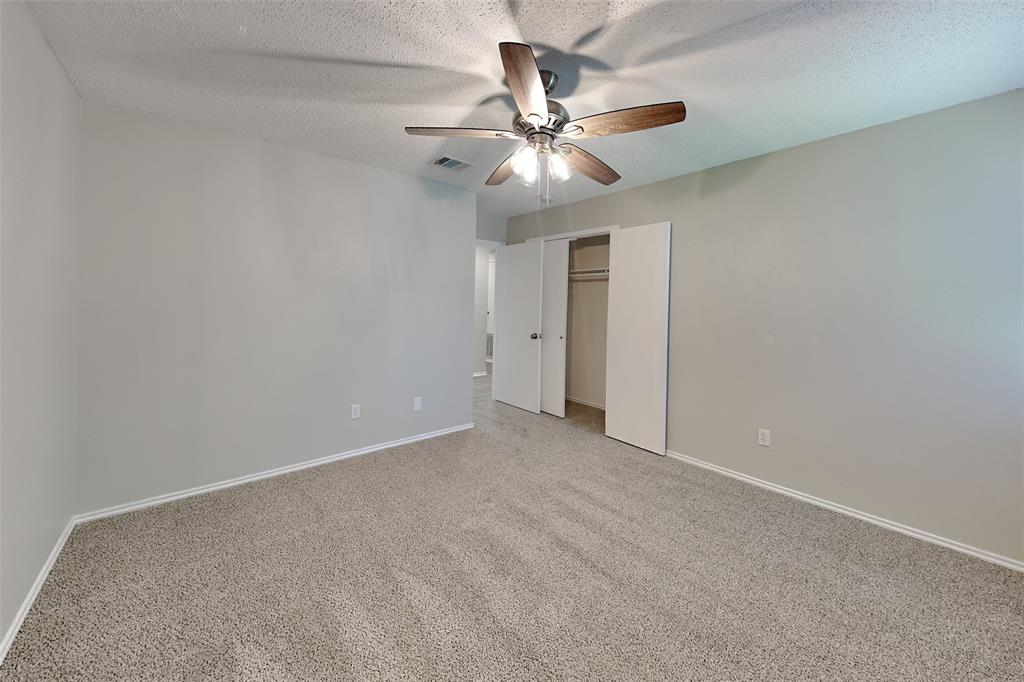 1305 Highcrest Drive Property Photo 12