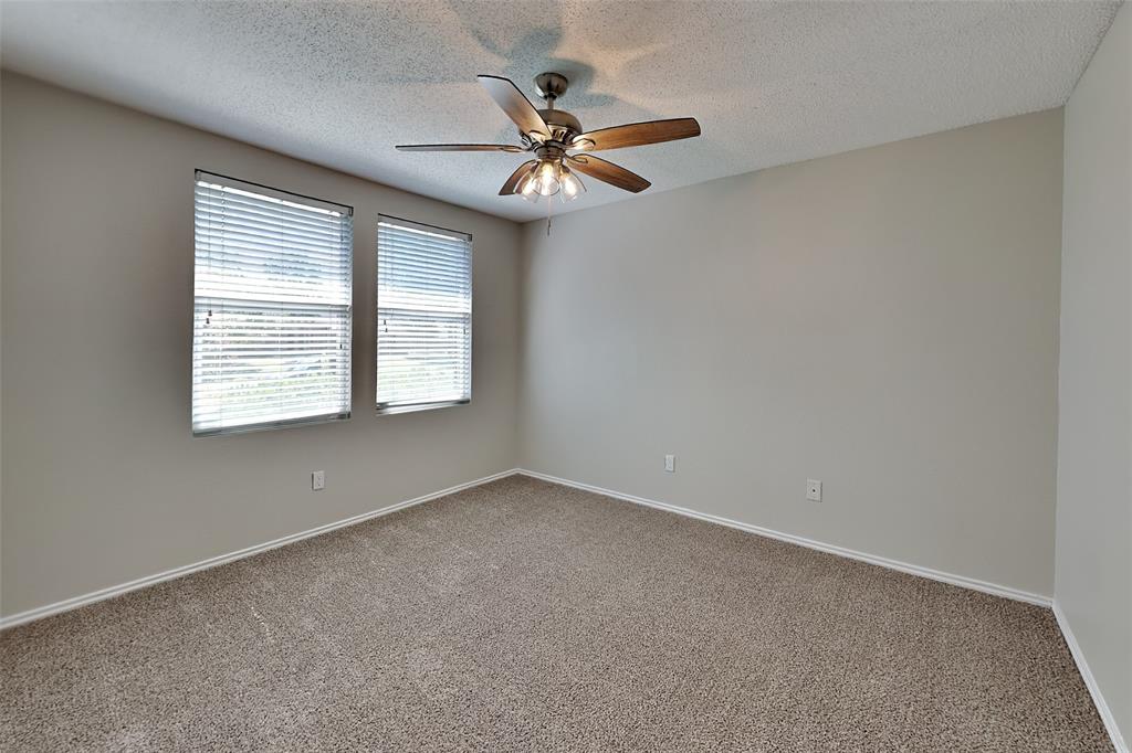 1305 Highcrest Drive Property Photo 16