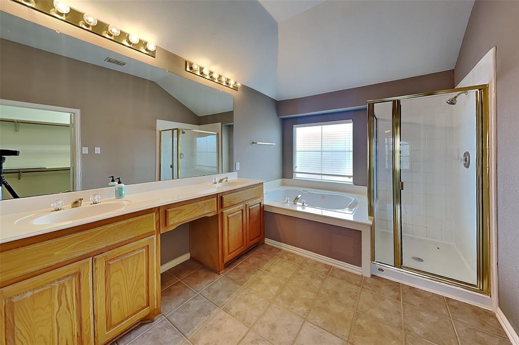3910 Compton Drive Property Photo 8