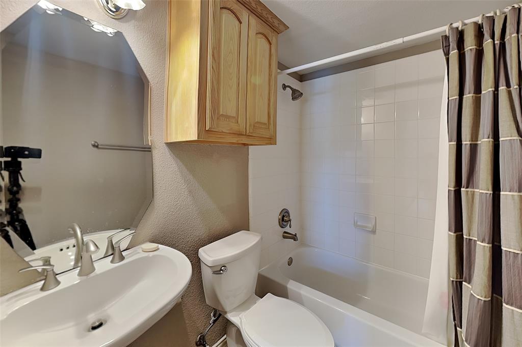 3910 Compton Drive Property Photo 12