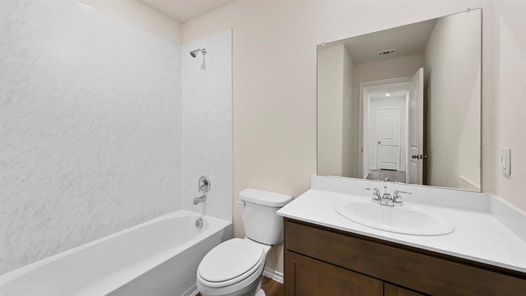 5819 Blue Sky Drive Property Photo 29
