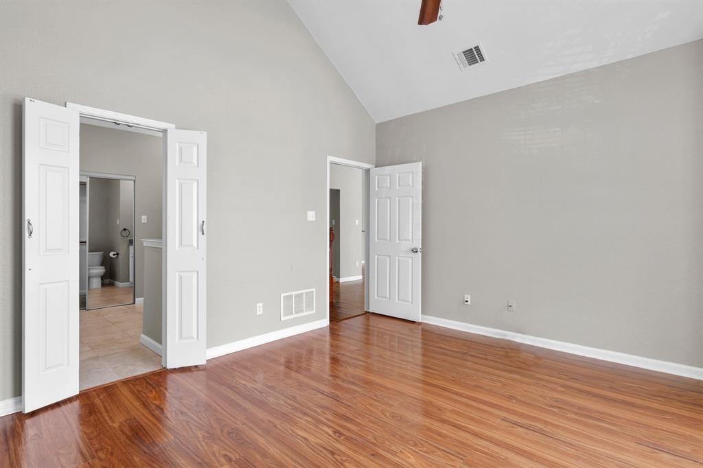 1229 Clear Creek Drive Property Photo 15