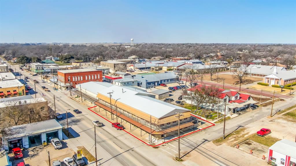 226 E Blackjack Street Property Photo 1