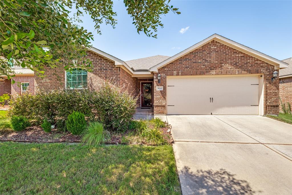1614 Park Trails Boulevard Property Photo 1