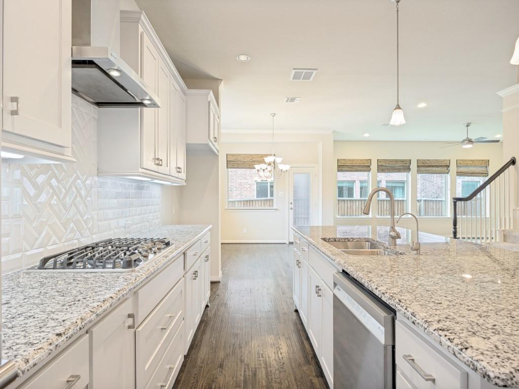 1107 Alpine Drive Property Photo 4