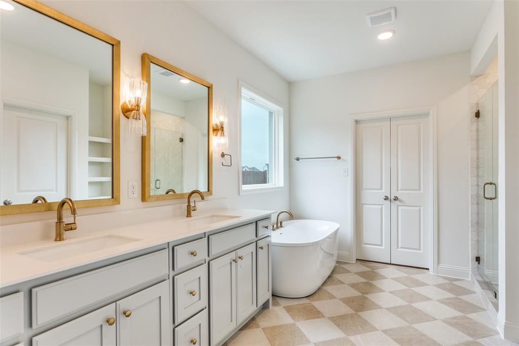 850 Meadow Place Drive Property Photo 8