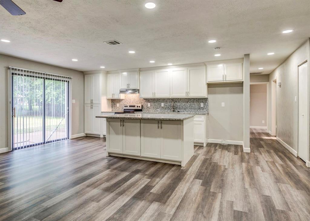 7813 Evening Star Property Photo 7