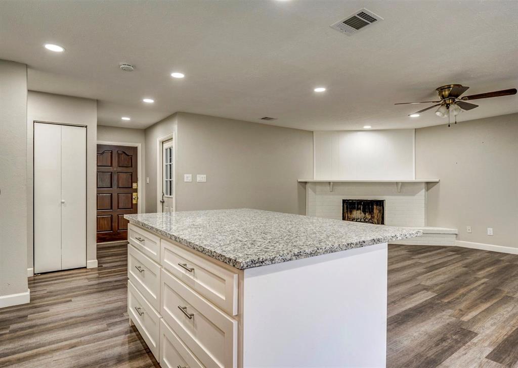 7813 Evening Star Property Photo 10