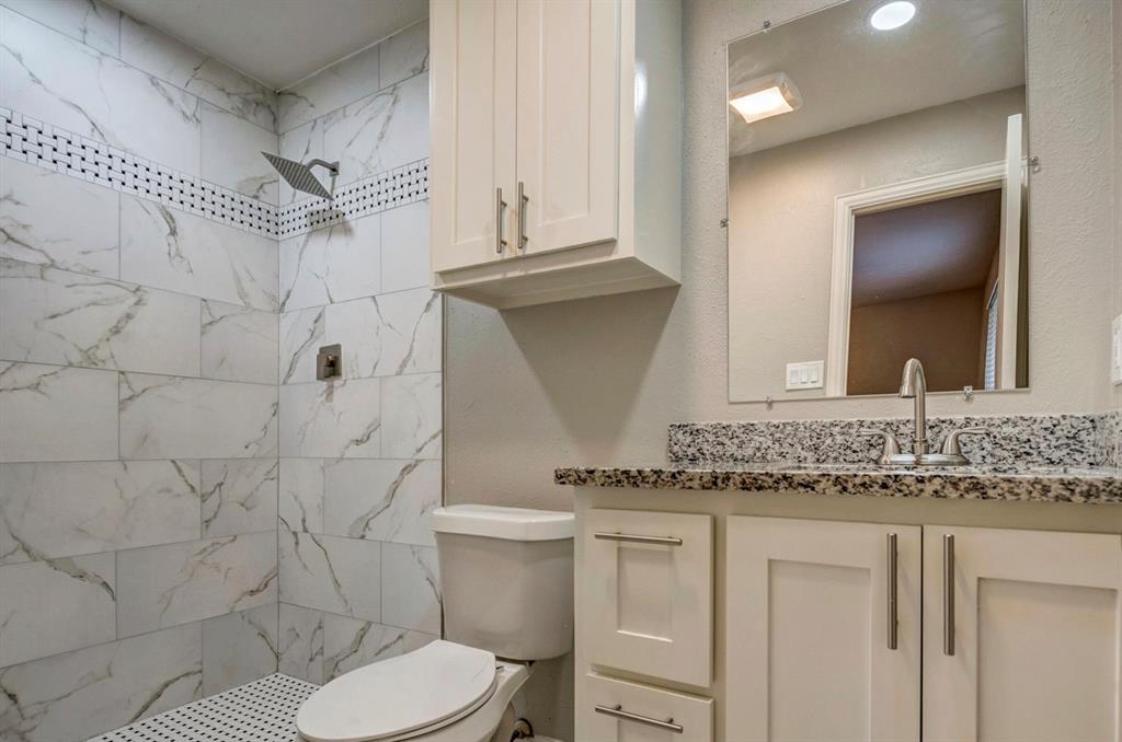 7813 Evening Star Property Photo 23