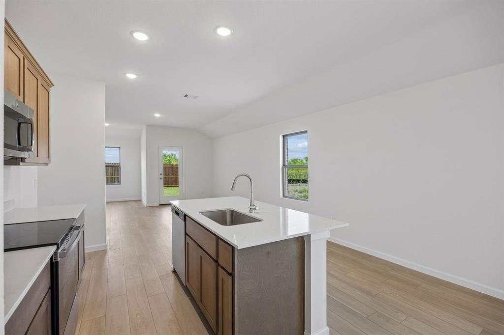 831 Hillcrest Bouvelard Property Photo 10