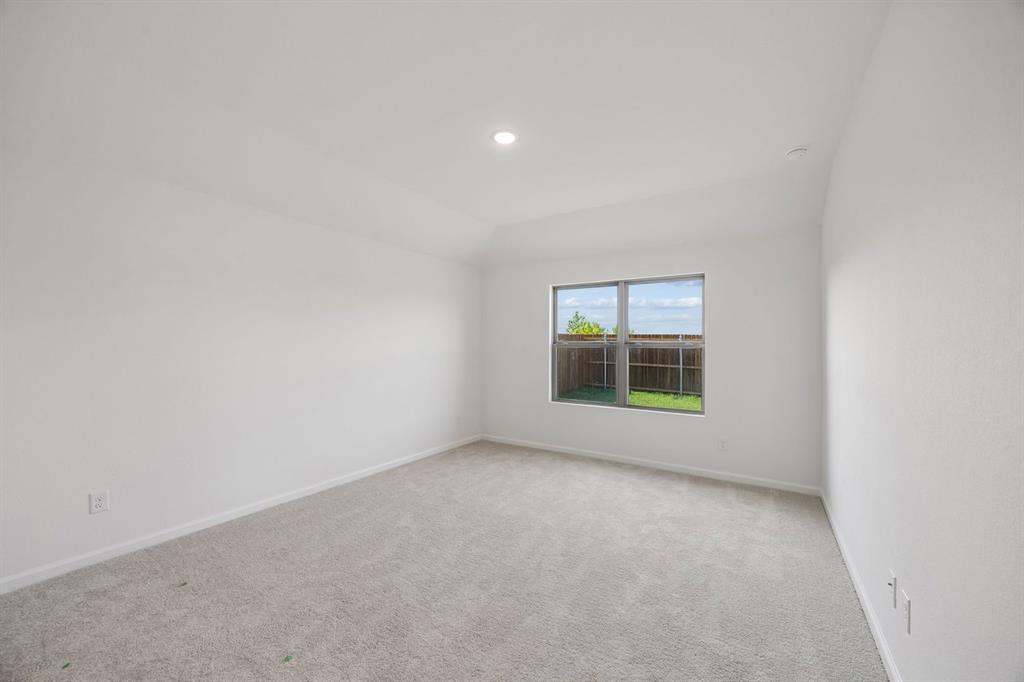 831 Hillcrest Bouvelard Property Photo 15