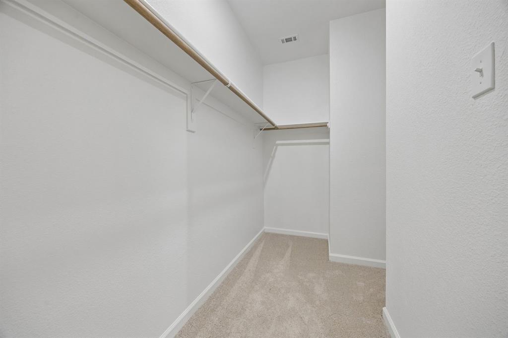 831 Hillcrest Bouvelard Property Photo 19