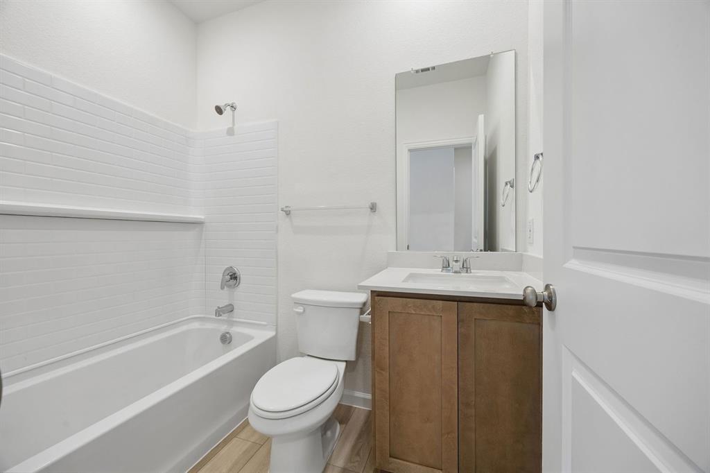 831 Hillcrest Bouvelard Property Photo 21