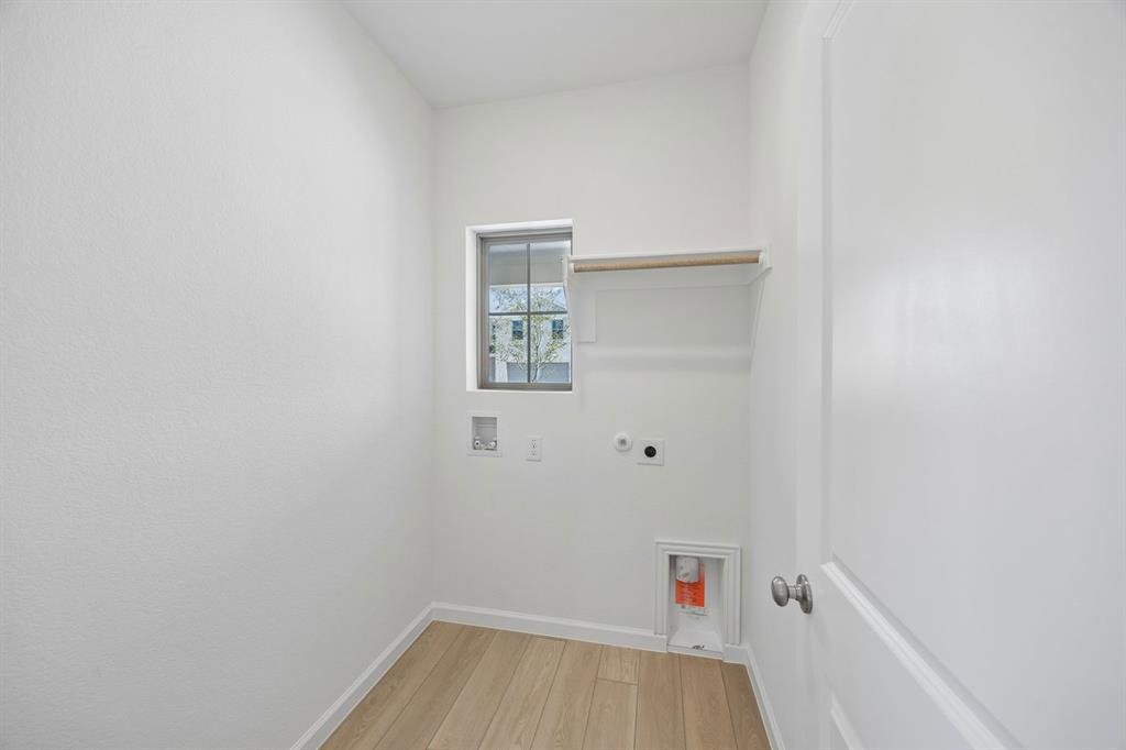 831 Hillcrest Bouvelard Property Photo 23